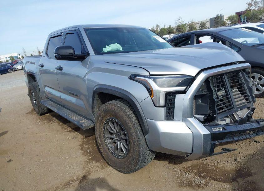 2022 Toyota Tundra LIMITED (VIN 5TFJA5AB7NX006956) main photo