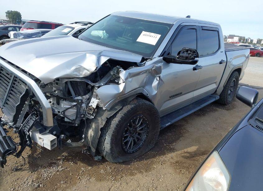 Photo 2 of 2022 Toyota Tundra LIMITED (VIN 5TFJA5AB7NX006956)