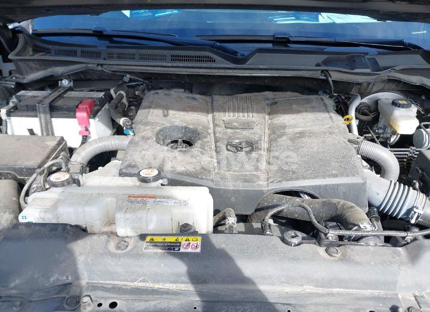 Photo 10 of 2022 Toyota Tundra LIMITED (VIN 5TFJA5AB7NX011302)