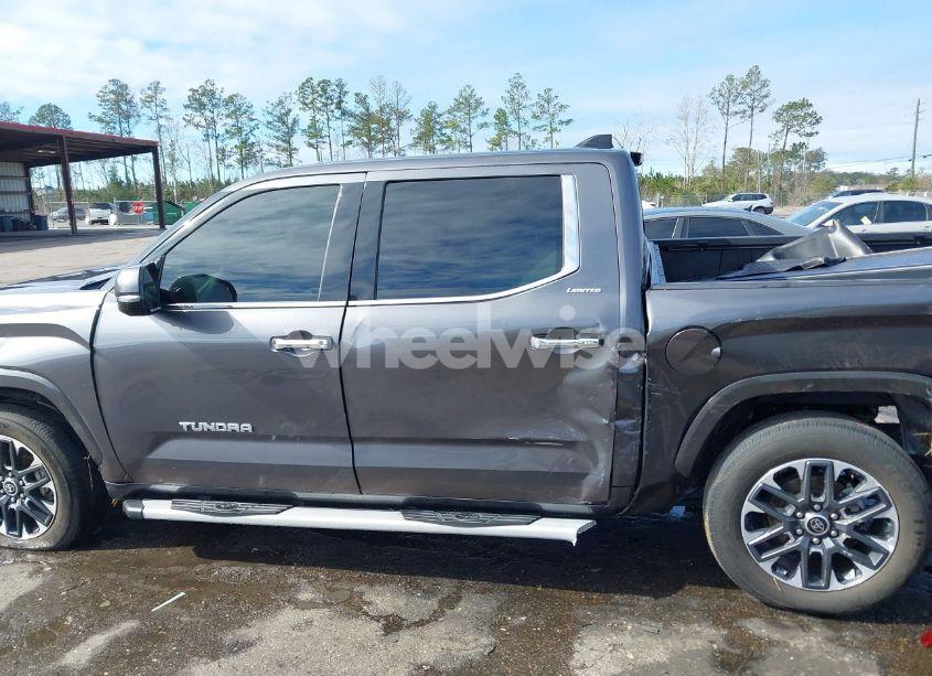 Photo 14 of 2022 Toyota Tundra LIMITED (VIN 5TFJA5AB7NX011302)