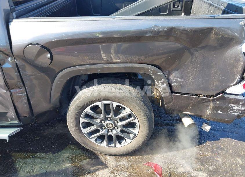 Photo 6 of 2022 Toyota Tundra LIMITED (VIN 5TFJA5AB7NX011302)