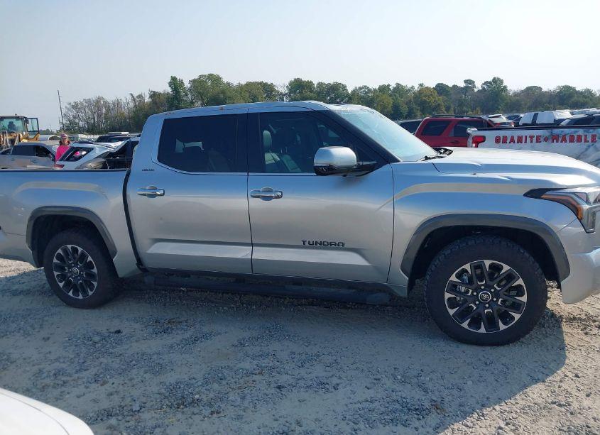 Photo 13 of 2023 Toyota Tundra LIMITED (VIN 5TFJA5AB7PX027003)