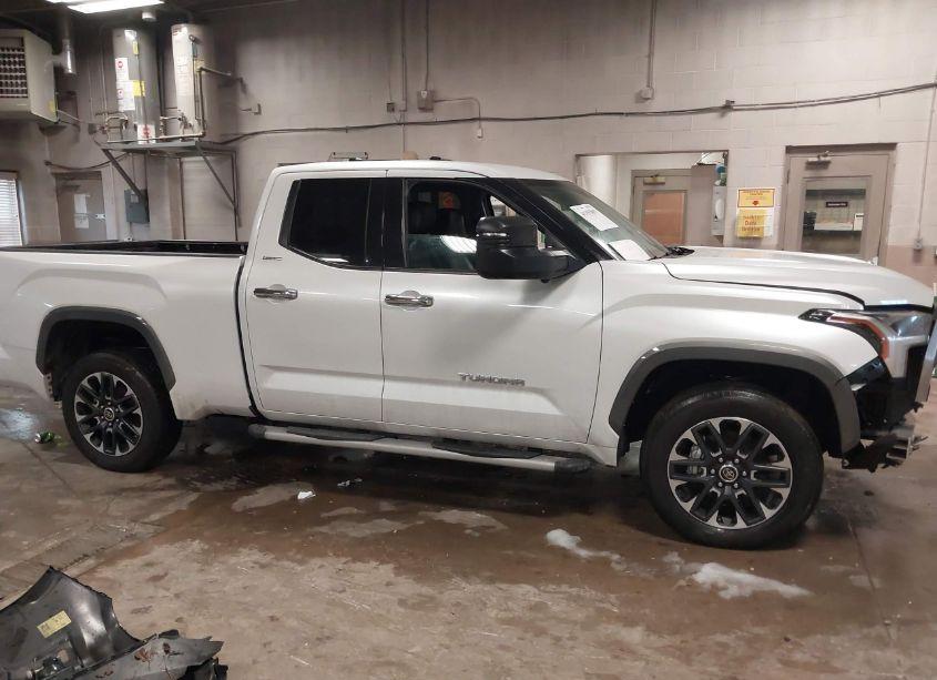 Photo 13 of 2023 Toyota Tundra LIMITED (VIN 5TFJA5DA9PX087500)