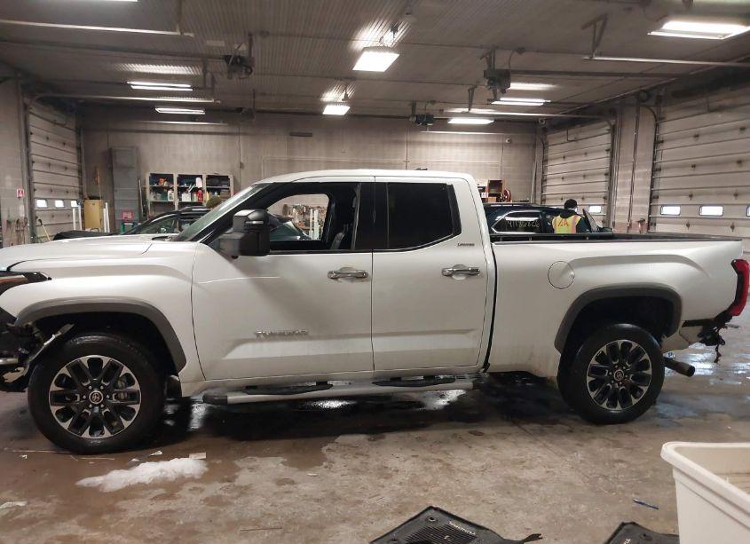 Photo 14 of 2023 Toyota Tundra LIMITED (VIN 5TFJA5DA9PX087500)