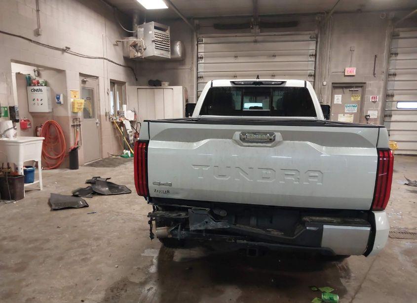 Photo 16 of 2023 Toyota Tundra LIMITED (VIN 5TFJA5DA9PX087500)