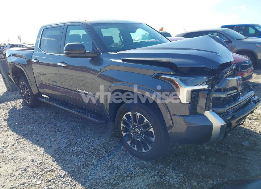 2024 Toyota Tundra LIMITED (VIN 5TFJA5DB0RX178943) main photo