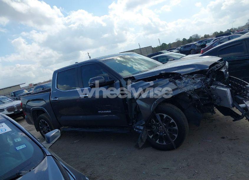 Photo 14 of 2024 Toyota Tundra LIMITED (VIN 5TFJA5DB0RX203498)