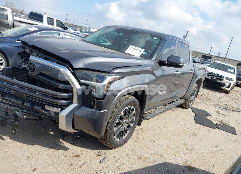 Photo 2 of 2024 Toyota Tundra LIMITED (VIN 5TFJA5DB0RX203498)