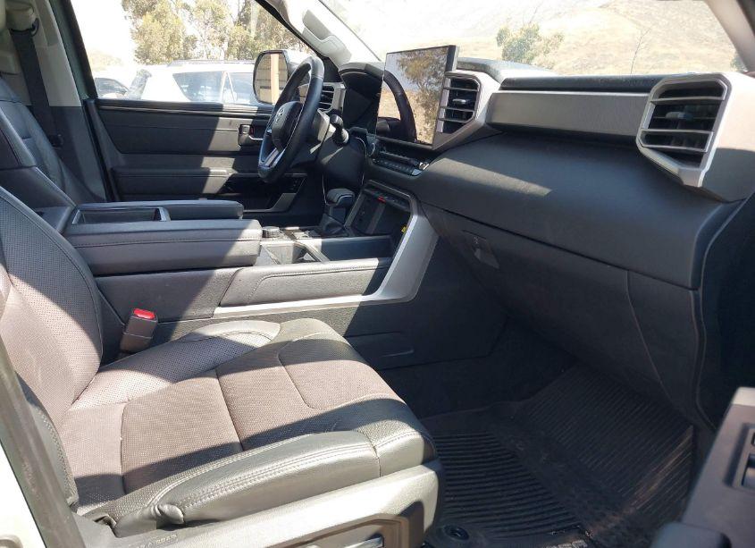 Photo 5 of 2023 Toyota Tundra LIMITED (VIN 5TFJA5DB2PX113279)