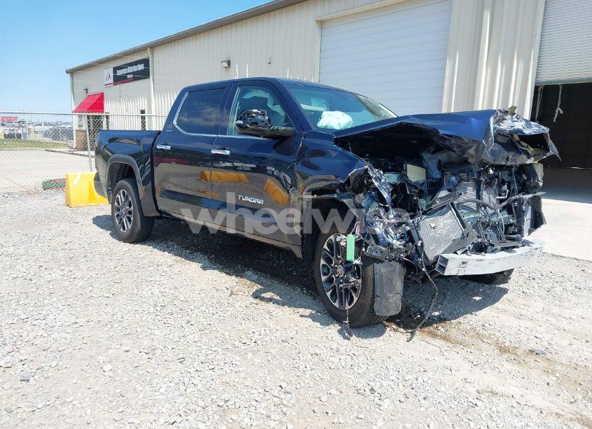 2024 Toyota Tundra LIMITED 4WD (VIN 5TFJA5DB2RX236602) main photo