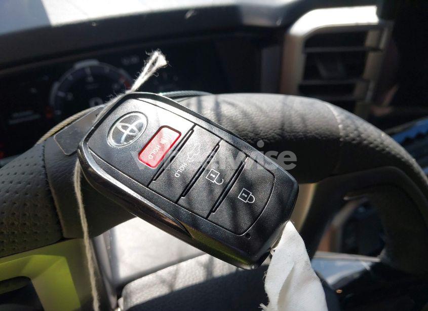 Photo 11 of 2024 Toyota Tundra LIMITED 4WD (VIN 5TFJA5DB2RX236602)