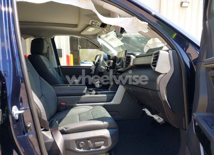 Photo 5 of 2024 Toyota Tundra LIMITED 4WD (VIN 5TFJA5DB2RX236602)