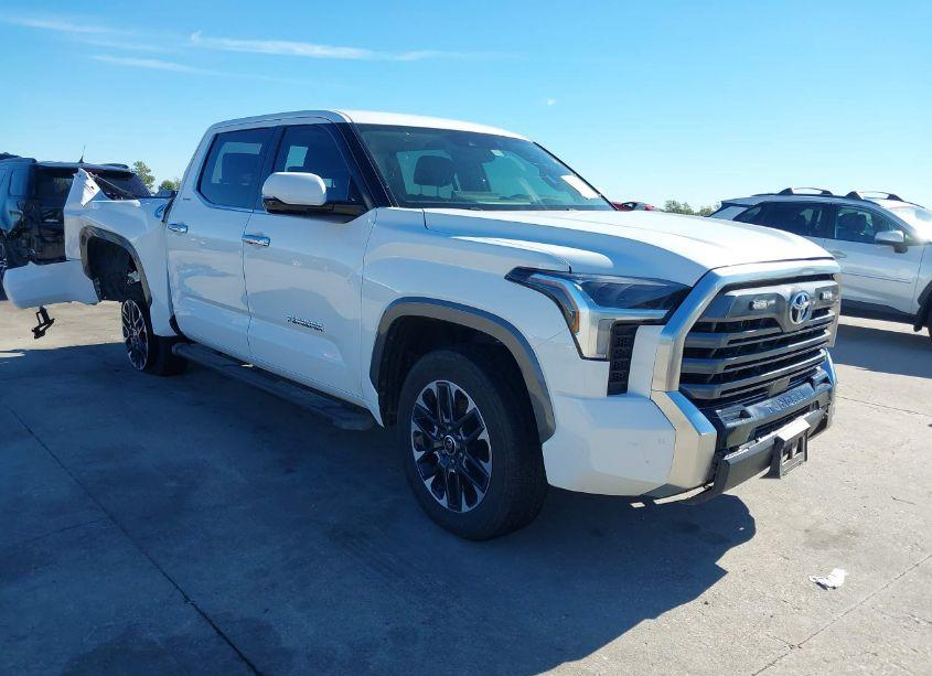 2024 Toyota Tundra LIMITED (VIN 5TFJA5DB3RX165944) main photo