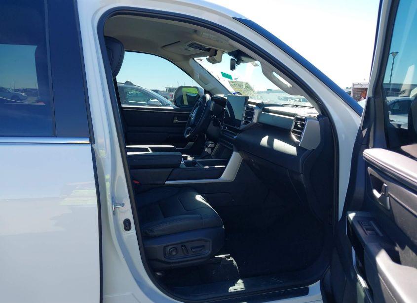 Photo 5 of 2024 Toyota Tundra LIMITED (VIN 5TFJA5DB3RX165944)