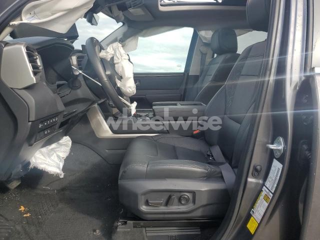 2024 TOYOTA TUNDRA CREWMAX LIMITED (VIN 5TFJA5DB3RX168651) main photo