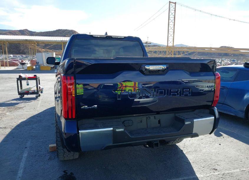 Photo 16 of 2023 Toyota Tundra LIMITED (VIN 5TFJA5DB5PX065812)