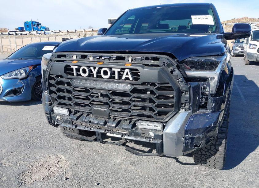 Photo 6 of 2023 Toyota Tundra LIMITED (VIN 5TFJA5DB5PX065812)