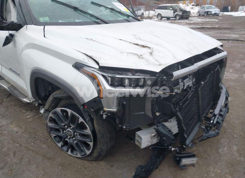 Photo 6 of 2024 Toyota Tundra LIMITED (VIN 5TFJA5DB5RX212519)