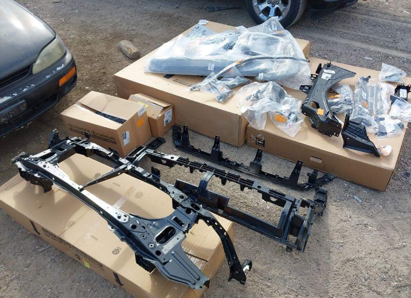 Photo 12 of 2023 Toyota Tundra LIMITED (VIN 5TFJA5DB7PX090369)