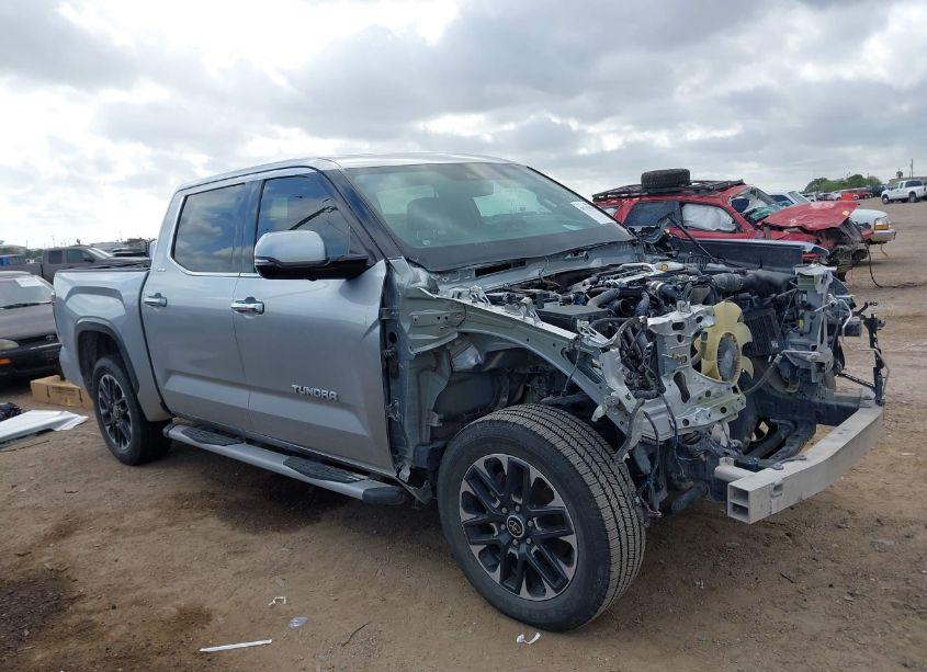 Photo 14 of 2023 Toyota Tundra LIMITED (VIN 5TFJA5DB7PX090369)