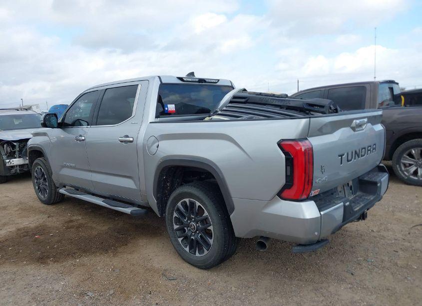 Photo 15 of 2023 Toyota Tundra LIMITED (VIN 5TFJA5DB7PX090369)