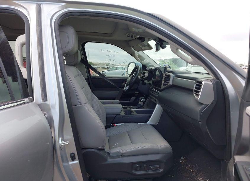 Photo 5 of 2023 Toyota Tundra LIMITED (VIN 5TFJA5DB7PX090369)