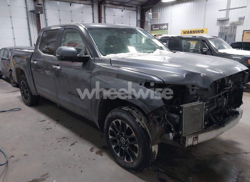 2024 Toyota Tundra LIMITED (VIN 5TFJA5DB7RX142621) main photo