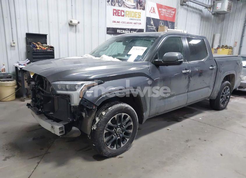 Photo 2 of 2024 Toyota Tundra LIMITED (VIN 5TFJA5DB7RX142621)