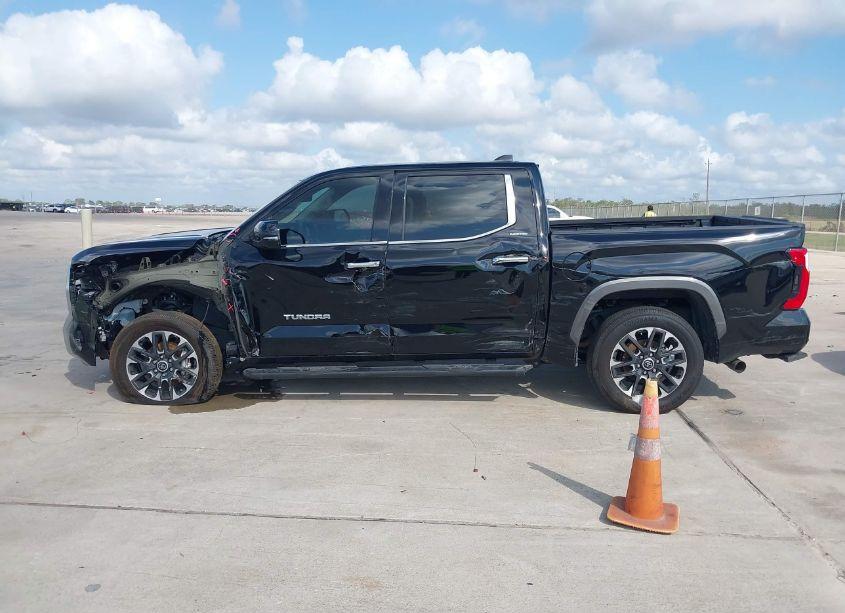 Photo 14 of 2024 Toyota Tundra LIMITED (VIN 5TFJA5DB8RX150968)