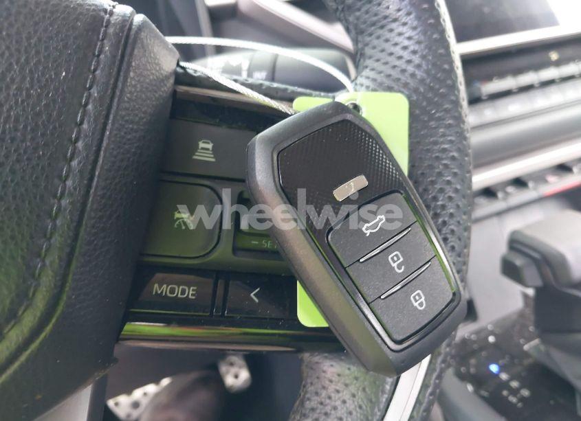 Photo 11 of 2022 Toyota Tundra LIMITED (VIN 5TFJA5DBXNX025819)