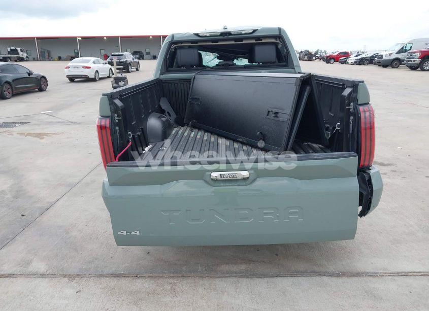 Photo 16 of 2022 Toyota Tundra LIMITED (VIN 5TFJA5DBXNX025819)