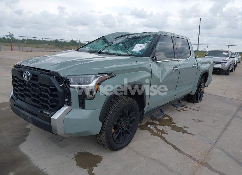 Photo 2 of 2022 Toyota Tundra LIMITED (VIN 5TFJA5DBXNX025819)