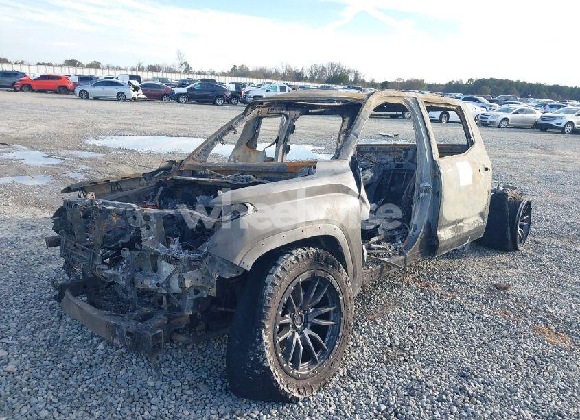 Photo 6 of 2023 Toyota Tundra LIMITED (VIN 5TFJA5DBXPX122490)