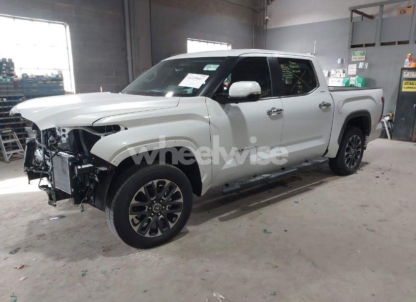 Photo 2 of 2024 Toyota Tundra HYBRID LIMITED (VIN 5TFJC5DB2RX064095)