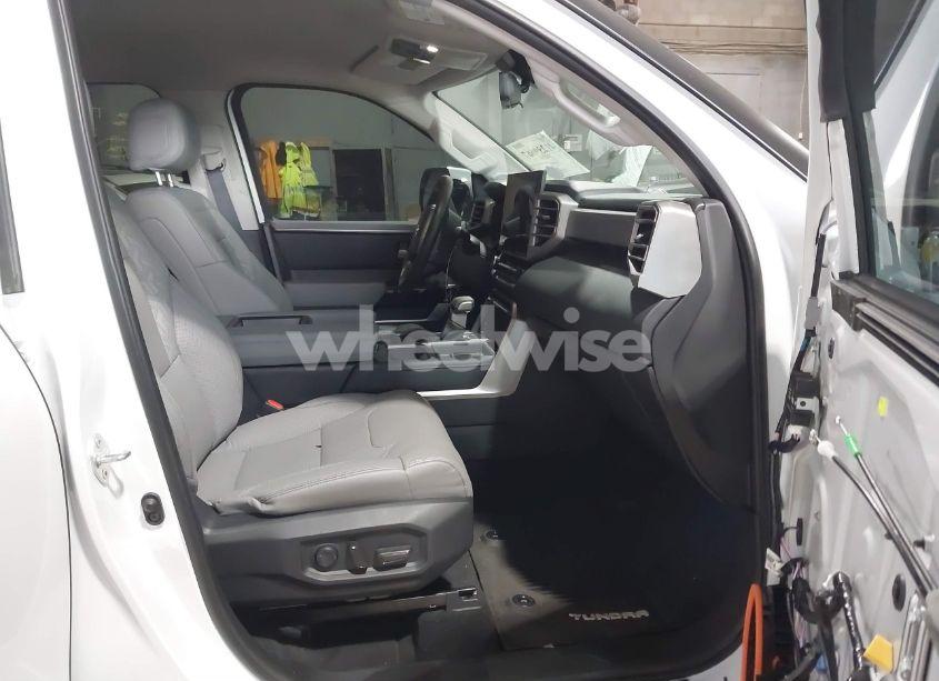 Photo 5 of 2024 Toyota Tundra HYBRID LIMITED (VIN 5TFJC5DB2RX064095)