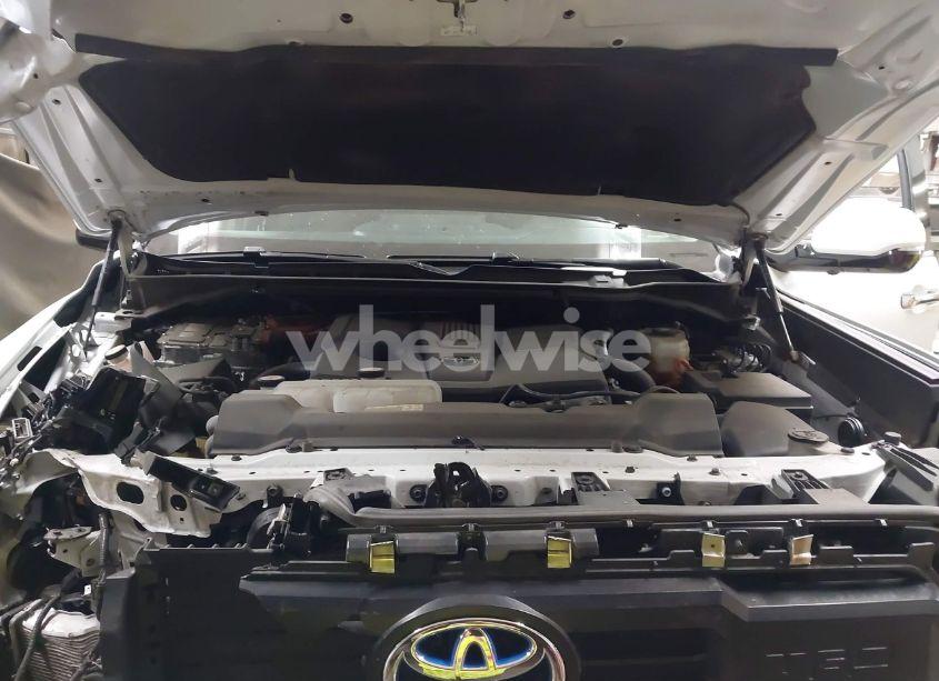 Photo 10 of 2023 Toyota Tundra HYBRID LIMITED (VIN 5TFJC5DB9PX020902)