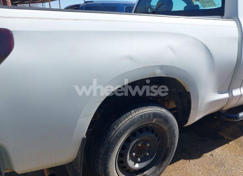 Photo 6 of 2007 Toyota Tundra BASE 4.7L V8 (VIN 5TFJT52187X001333)