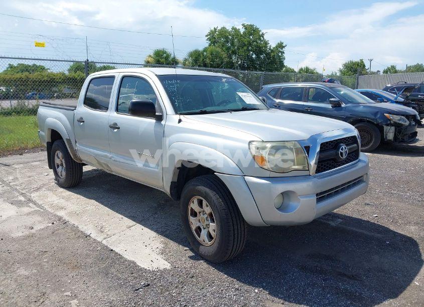 2011 Toyota Tacoma PRERUNNER V6 (VIN 5TFJU4GN1BX006515) main photo