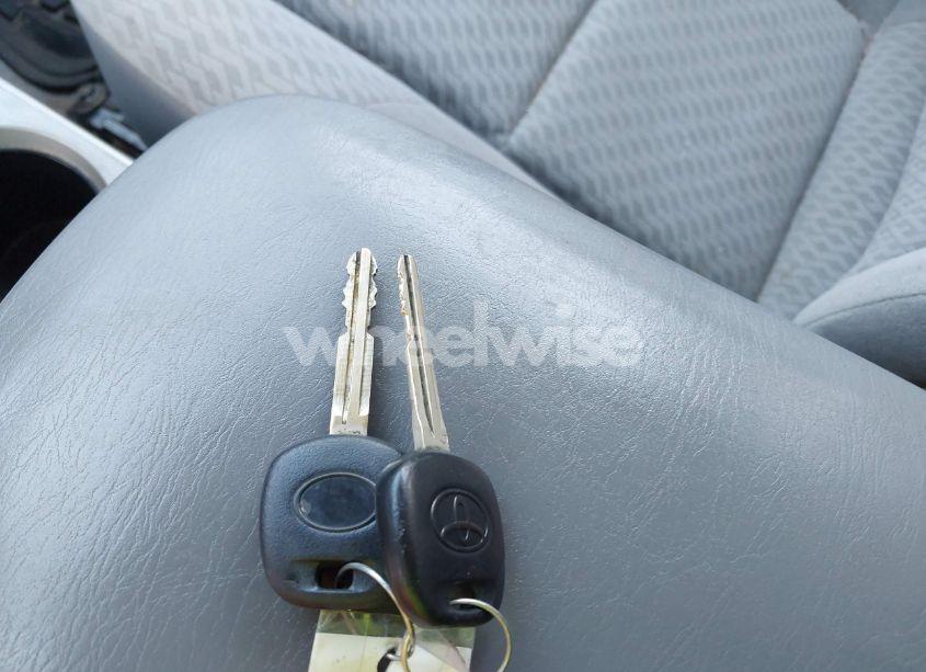 Photo 11 of 2011 Toyota Tacoma PRERUNNER V6 (VIN 5TFJU4GN1BX006515)
