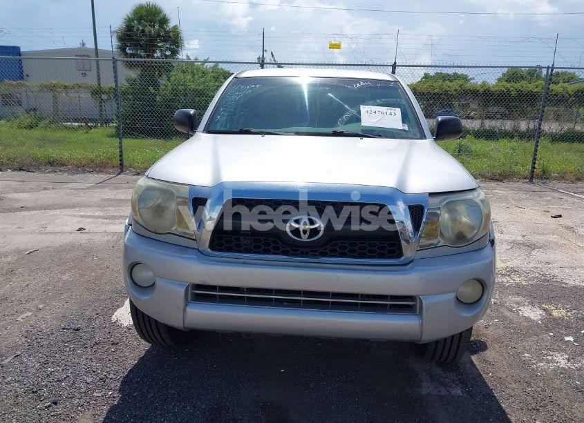 Photo 12 of 2011 Toyota Tacoma PRERUNNER V6 (VIN 5TFJU4GN1BX006515)