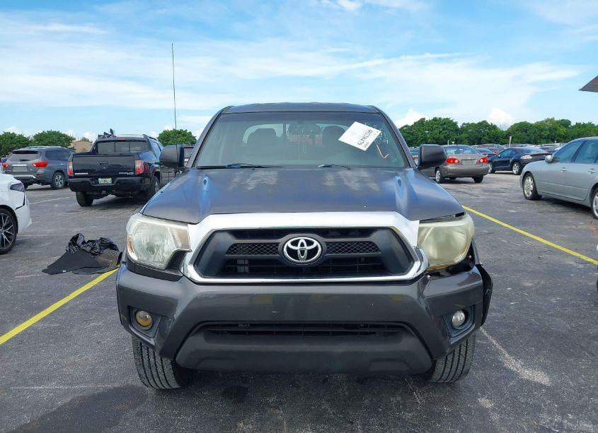 Photo 12 of 2013 Toyota Tacoma PRERUNNER V6 (VIN 5TFJU4GN1DX030235)