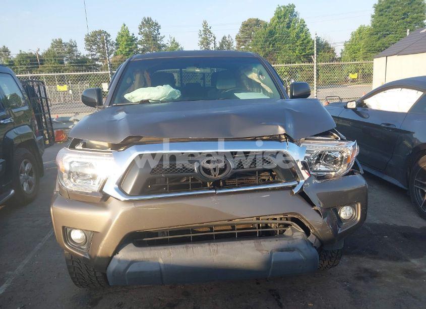 Photo 12 of 2015 Toyota Tacoma PRERUNNER V6 (VIN 5TFJU4GN1FX065621)
