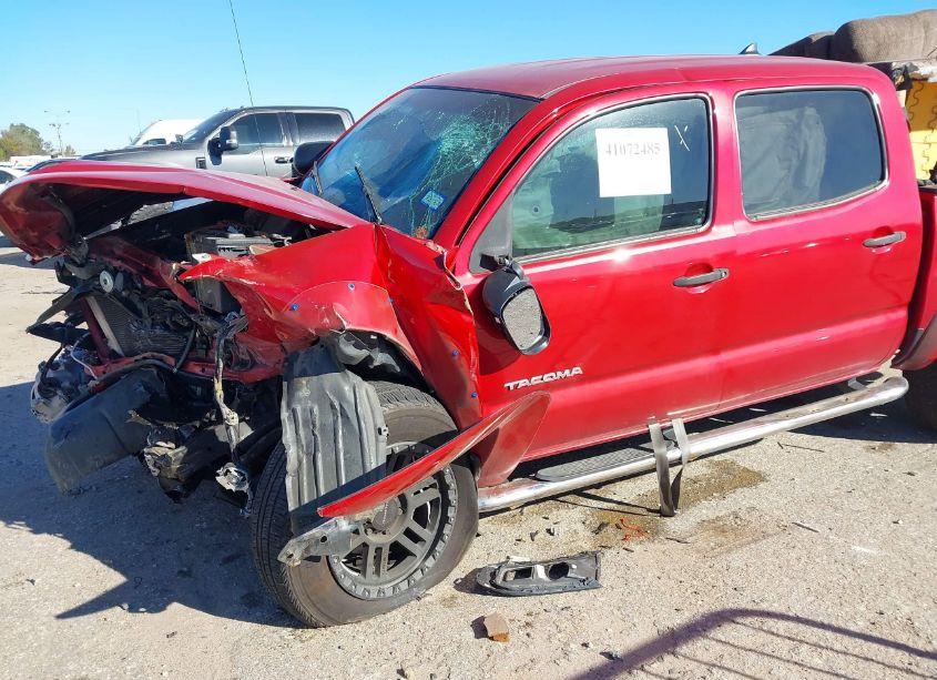 Photo 6 of 2015 Toyota Tacoma PRERUNNER V6 (VIN 5TFJU4GN1FX065859)
