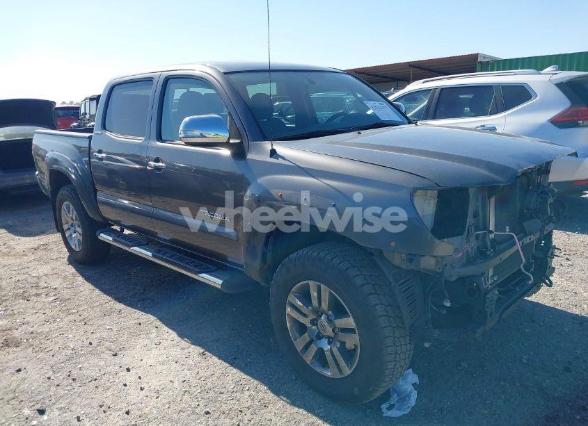 2013 Toyota Tacoma DOUBLE CAB PRERUNNER (VIN 5TFJU4GN2DX031877) main photo