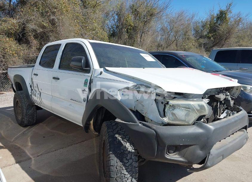 Photo 12 of 2013 Toyota Tacoma DOUBLE CAB PRERUNNER (VIN 5TFJU4GN2DX044600)