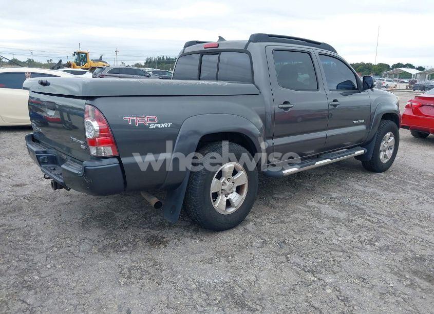 Photo 4 of 2013 Toyota Tacoma DOUBLE CAB PRERUNNER (VIN 5TFJU4GN3DX033735)