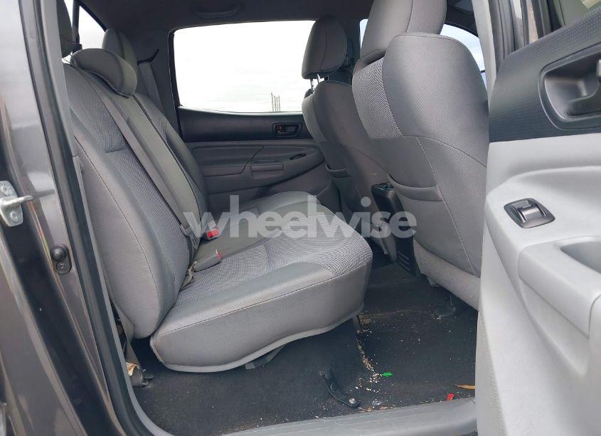 Photo 8 of 2013 Toyota Tacoma DOUBLE CAB PRERUNNER (VIN 5TFJU4GN3DX033735)