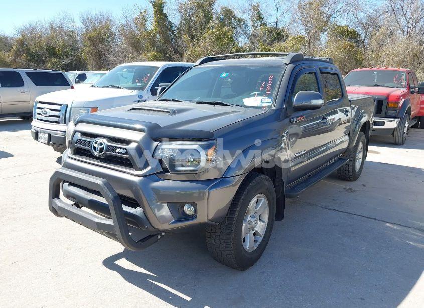 Photo 2 of 2014 Toyota Tacoma PRERUNNER V6 (VIN 5TFJU4GN3EX057731)