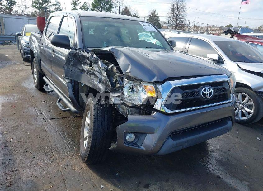 Photo 6 of 2015 Toyota Tacoma PRERUNNER V6 (VIN 5TFJU4GN3FX066348)