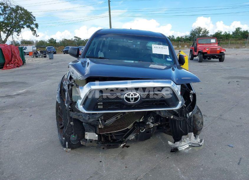 Photo 12 of 2015 Toyota Tacoma PRERUNNER V6 (VIN 5TFJU4GN3FX077186)